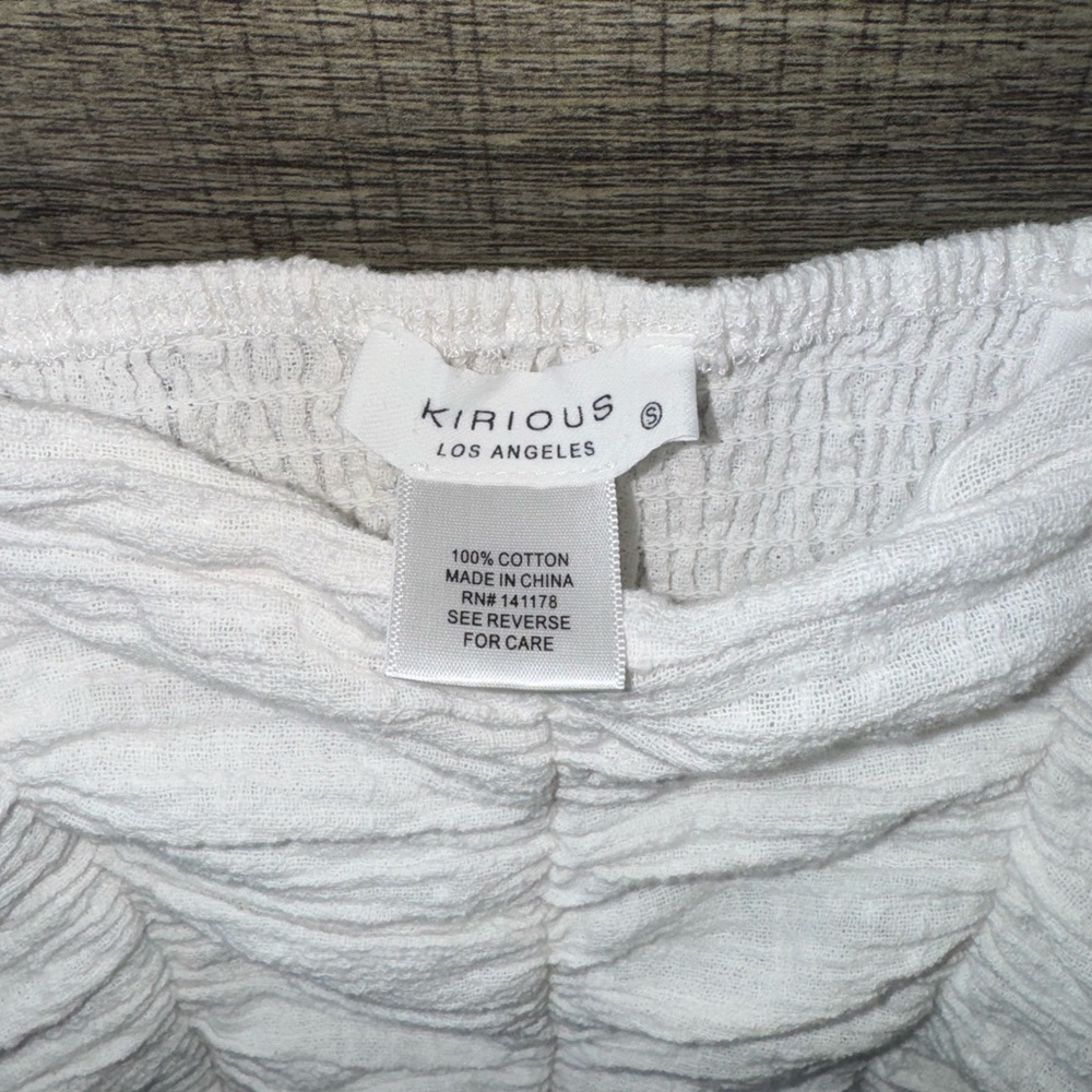 White Ruffle Crop Top - Picture 4 of 5